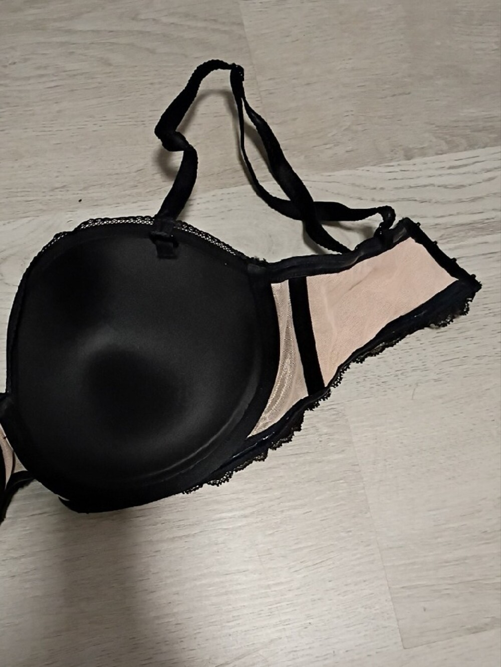 Adore Me Black Lace Balconette Bra - Picture 6 of 7